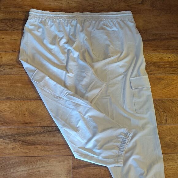 Old Navy Ivory Extra High Waisted StretchTech Cargo Jogger Pants Plussize 3X - Picture 11 of 13